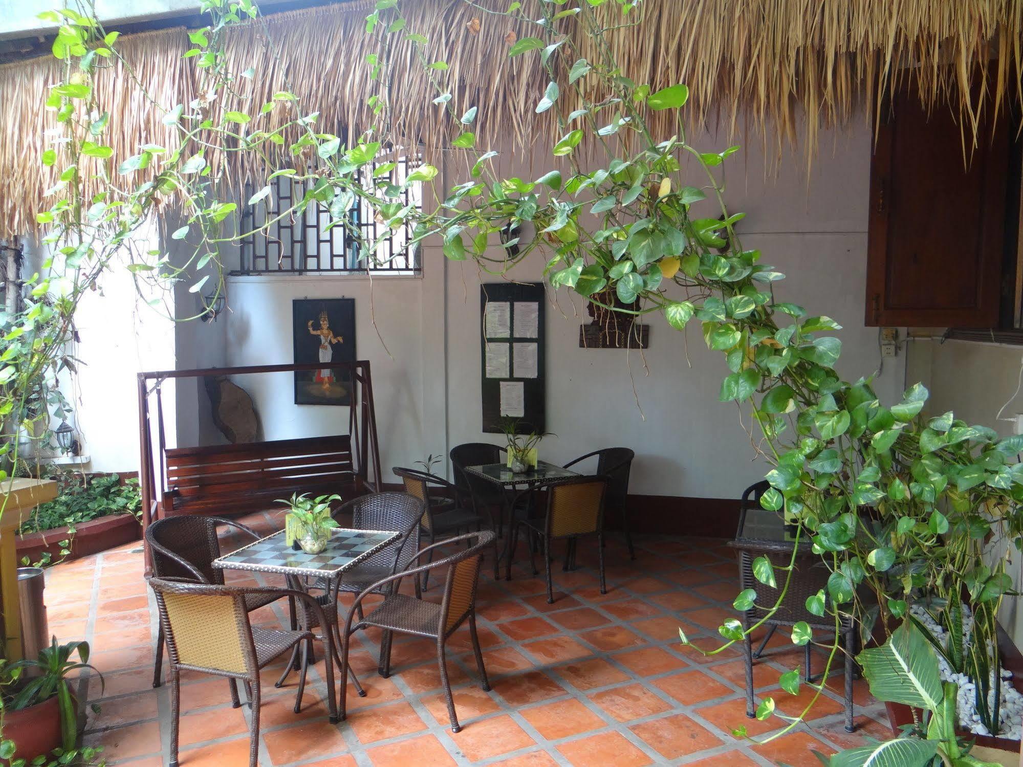 Alibi Guesthouse Phnom Penh Zewnętrze zdjęcie